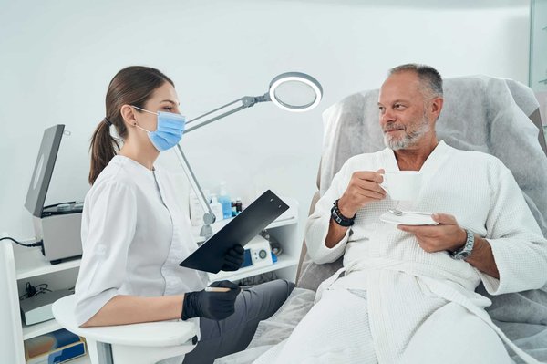 Les cliniques d'Anjou offrent-elles des services de podologie ?